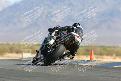 media/May-15-2022-SoCal Trackdays (Sun) [[33a09aef31]]/Turn 9 Backside Set 1 (920am)/